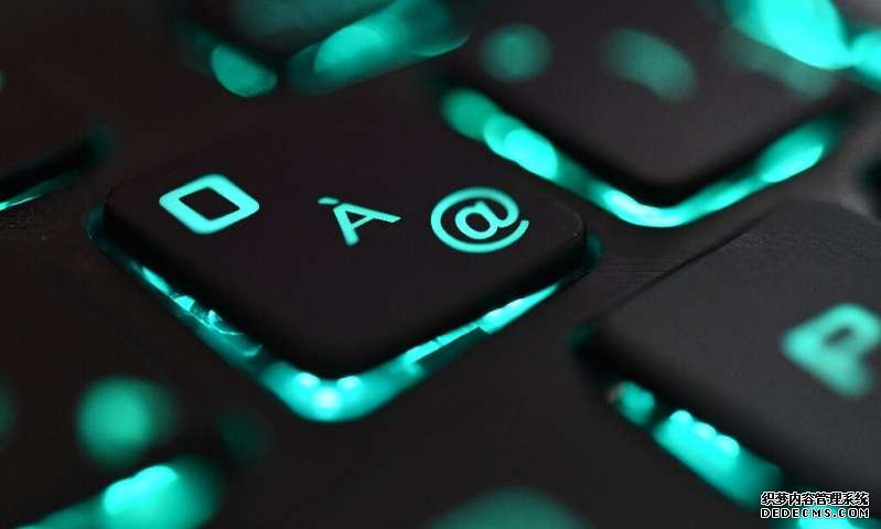 蓝冠还是皇冠好? Cognizant拒绝了恶劣的在线内容控制