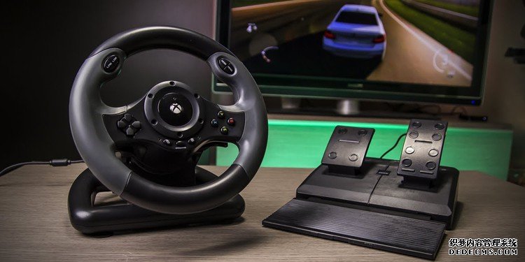 蓝冠最大 最佳赛车轮2020:赛车游戏的最佳外设