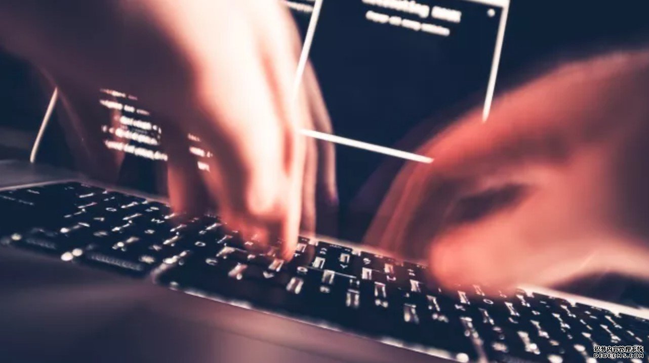 蓝冠测速:这种“热或不”的约会骗局可能会控制你的电脑