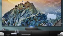 <b>蓝冠代理:你可以从海信买一台100英寸的4K激光电视，但要花400</b>