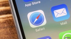 <b>黑客可以利用这个讨厌的蓝冠投资什么Safari漏洞从你的硬盘上取</b>