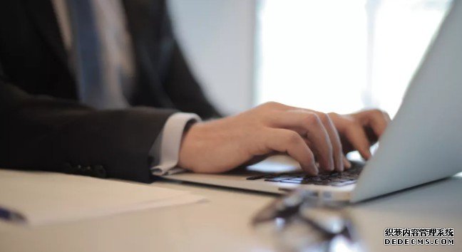 蓝冠官网: 苹果员工要到2021年夏天才能回到办公室