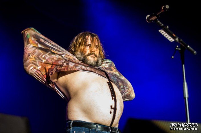 蓝冠官网:杰克•布莱克(Jack Black)在电影《无主之地》(Borderlands)中饰演了完美的角色