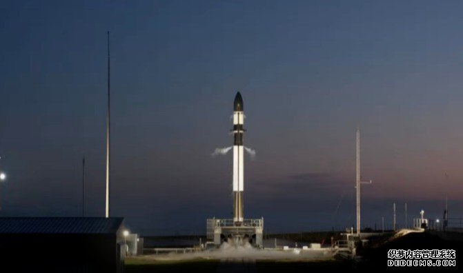 Rocket Lab蓝冠官网 在五月发射失败后，顺利重返发射台