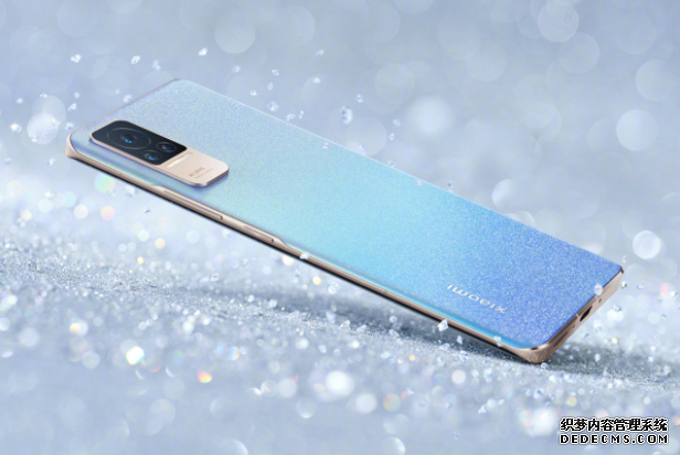 Civi 蓝冠官网是小米为线下女性市场准备的轻薄自拍机