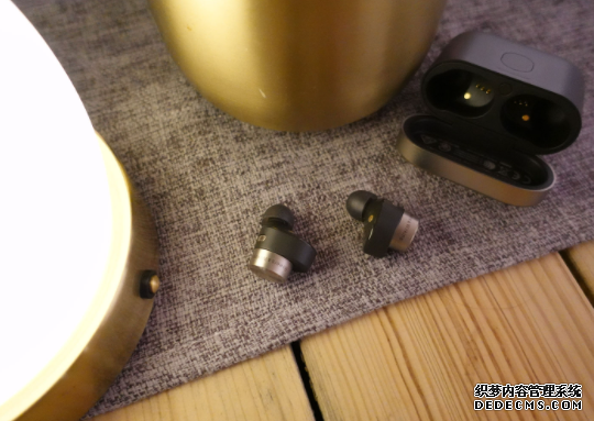Bowers & Wilkins PI7 评测：蓝冠注册音质、功能，年度最强