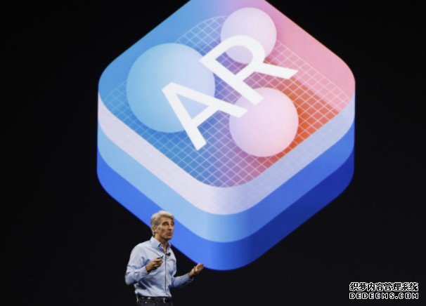 蓝冠官网蘋果據報僱用了 Meta 的 AR 公關部長