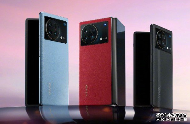 Vivo X Fold+ 是换用 Snapdragon 蓝冠测速8+ Gen 1 的小升级款