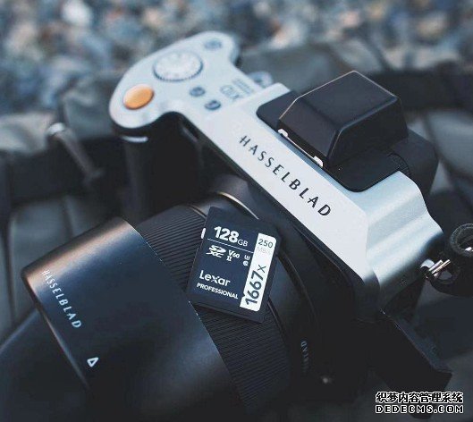 世界备份日优惠蓝冠代理:US$280 入手 512GB Lexar CFexpress Type-B 记忆卡