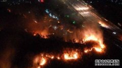 <b>四川西昌山蓝冠注册火共转移351名受威胁群众 目前火势已明显受</b>