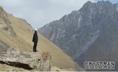 <b>焦点访谈蓝冠官网｜打通天山——中国路</b>