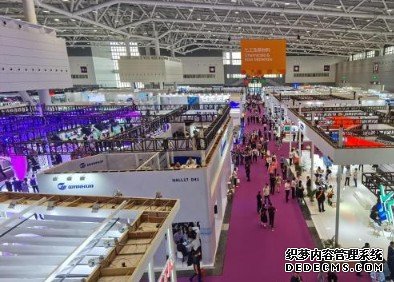 “CHINAPLAS 2023蓝冠注册 国际橡塑展”在深圳开幕 展会规模创新高