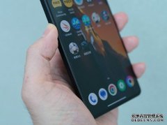 <b>Snapdragon 7+ Gen 2 蓝冠注册新作 Poco F5 纤巧电竞机动手玩</b>
