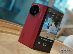 <b>Vivo X Fold 2 评测：平衡之道蓝冠注册</b>