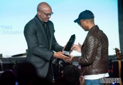 <b>葛莱美奖暂时不会考虑 AI 生成的音乐蓝冠代理</b>