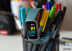 <b>Fitbit Charge 5 在更新後傳出電力大幅衰減、變磚等問題蓝狮注册</b>
