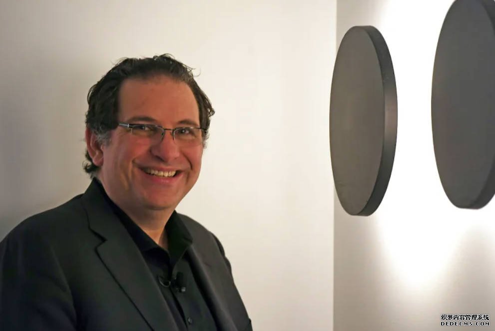 傳奇駭客 Kevin Mitnick 過世，他曾是 FBI 通緝的首名駭客2号站平台