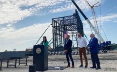 <b>亞馬遜斥1.2億美元佛州建設施 準備互聯網衛星發射沐鸣</b>