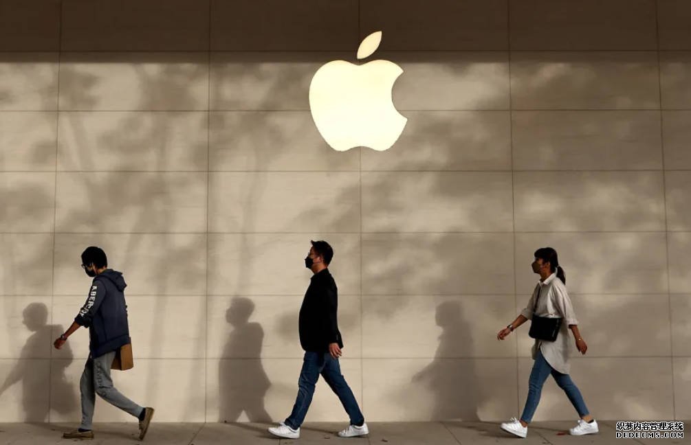 蓝狮平台蘋果營收連續第三季縮水，但利潤微微上升