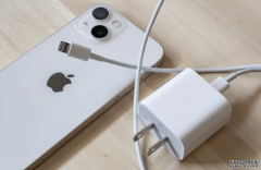 <b>iPhone 15 系列據說會有 35W 快速充電沐鸣在线登录</b>