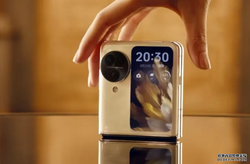 OPPO Find N3 Flip 造型公開,8 月 29 日正式發表蓝狮