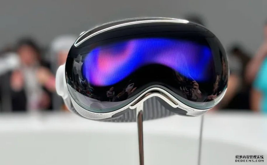 在初代 iPhone 發表的同一年,Apple 沐鸣注册可能就已經開始構思 Vision Pro 了