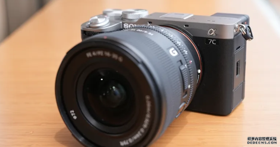 Sony A7C II、A7C R 全幅無反雙機登場,繼續輕巧 + 極高像素欧亿