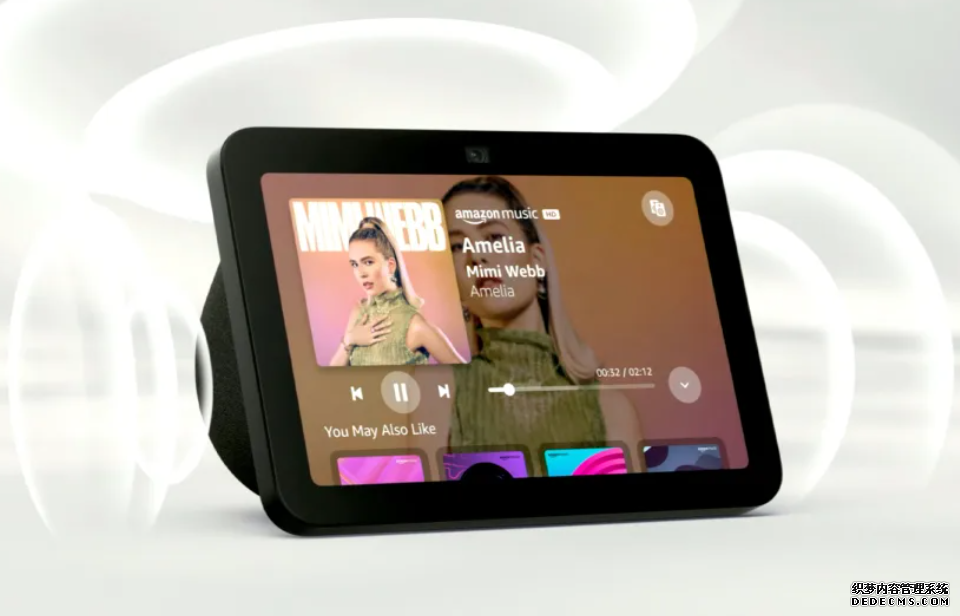 Amazon Echo Show 82 号站代理會隨著你和機器間的距離自動調整 UI