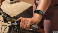 <b>Fitbit Charge 6 手環登場：沐鸣注册登录加回按鈕並進一步整合了</b>